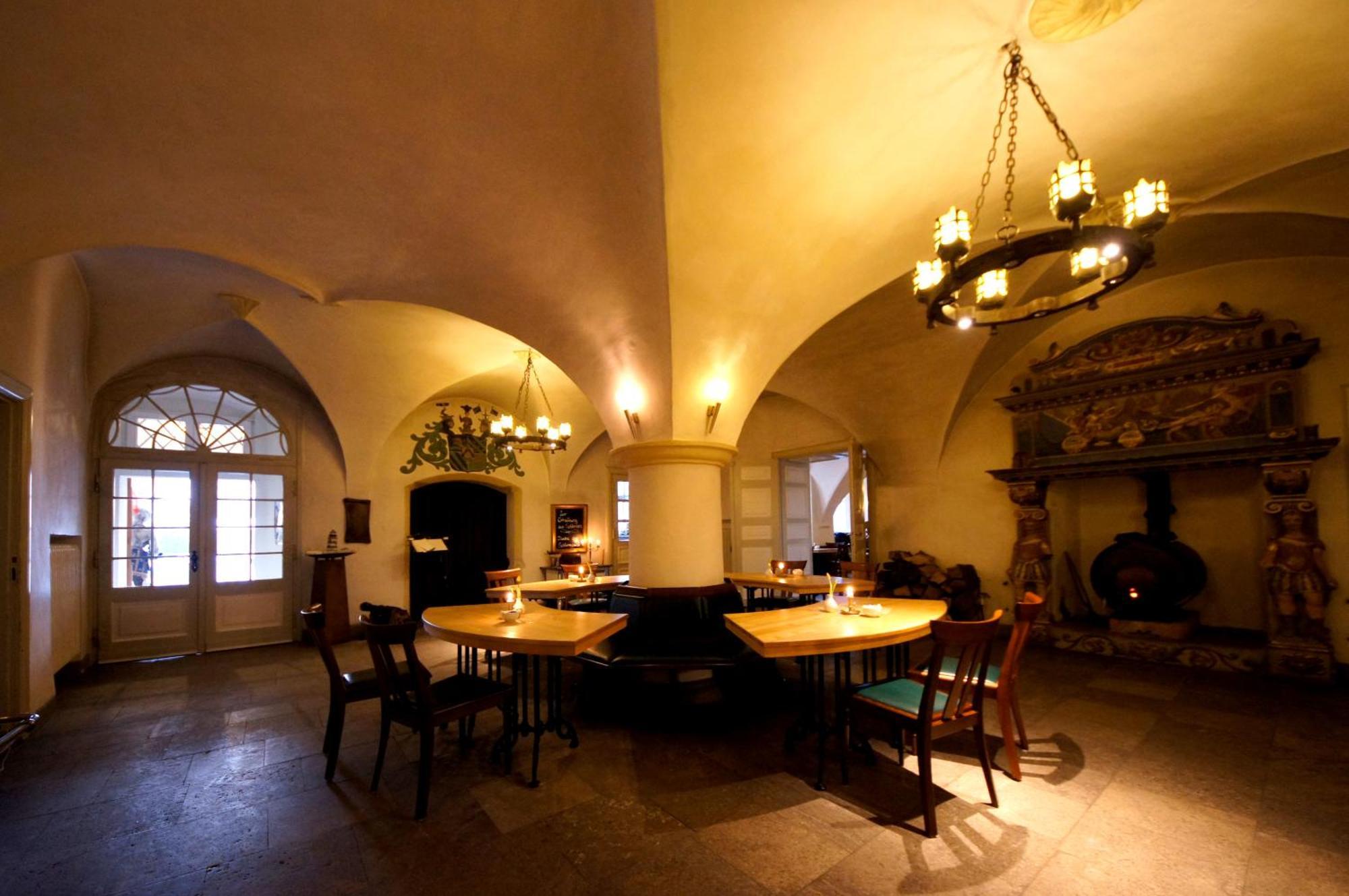 Hotel Wasserschloss Mellenthin Extérieur photo